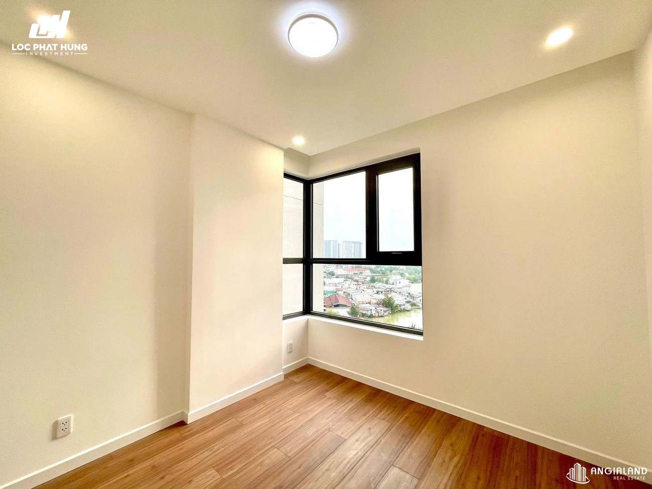 Tiến độ dự án căn hộ chung cư D'Lusso Quận 2 Đường Nguyễn Thị Định